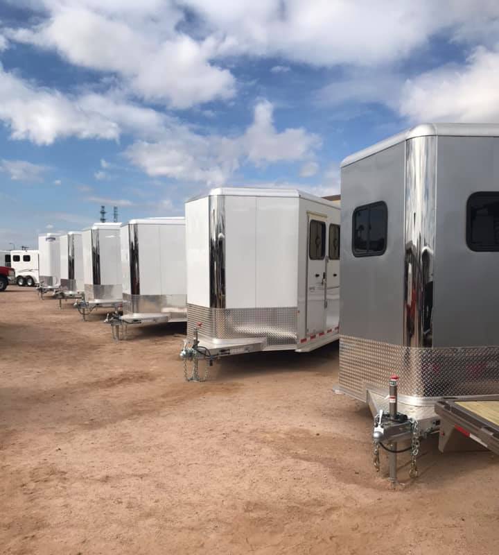 Yered Trailers frontier horse trailers
